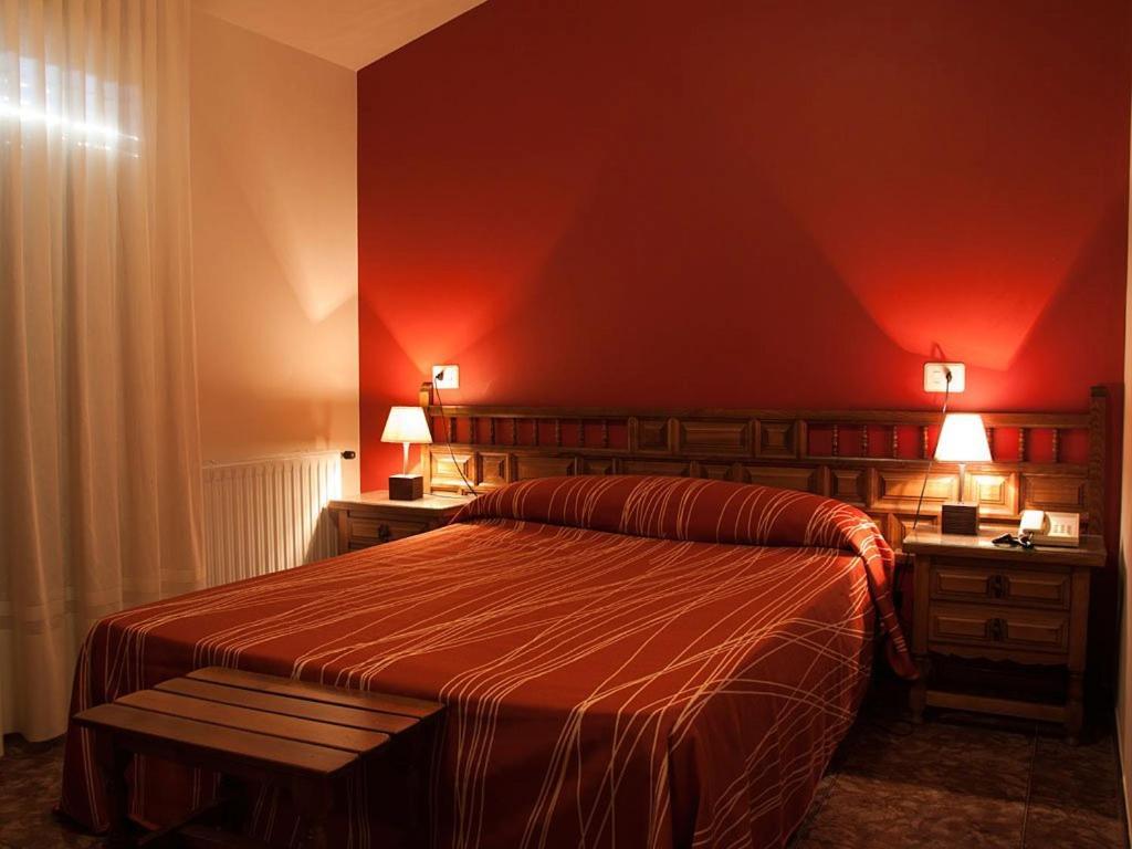 קנגס דה מוראסו Hostal Las Vegas מראה חיצוני תמונה